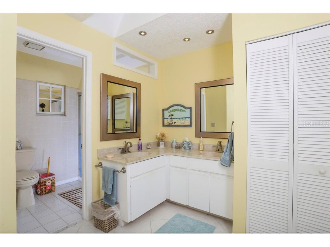 226 Southampton Lane #257 Venice FL 34293 A4519044 image9