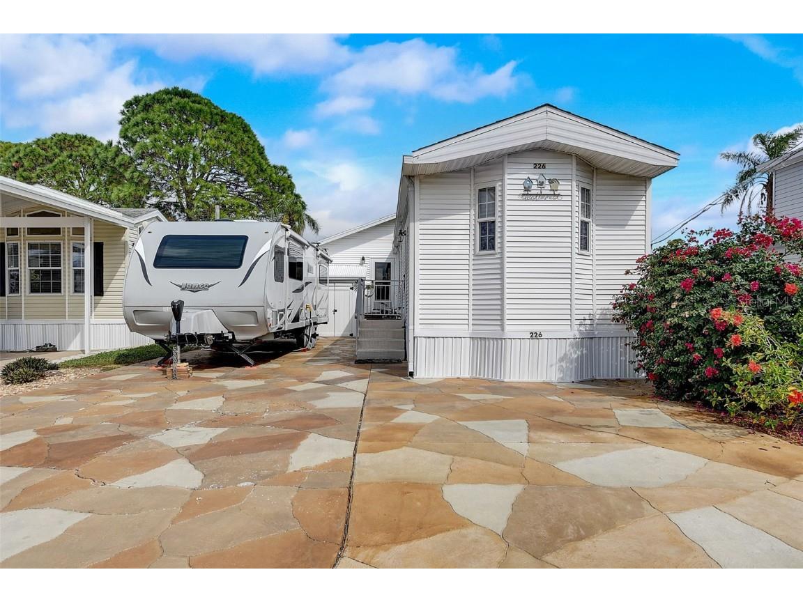 226 St George Drive Davenport FL 33837 O6157138 image1