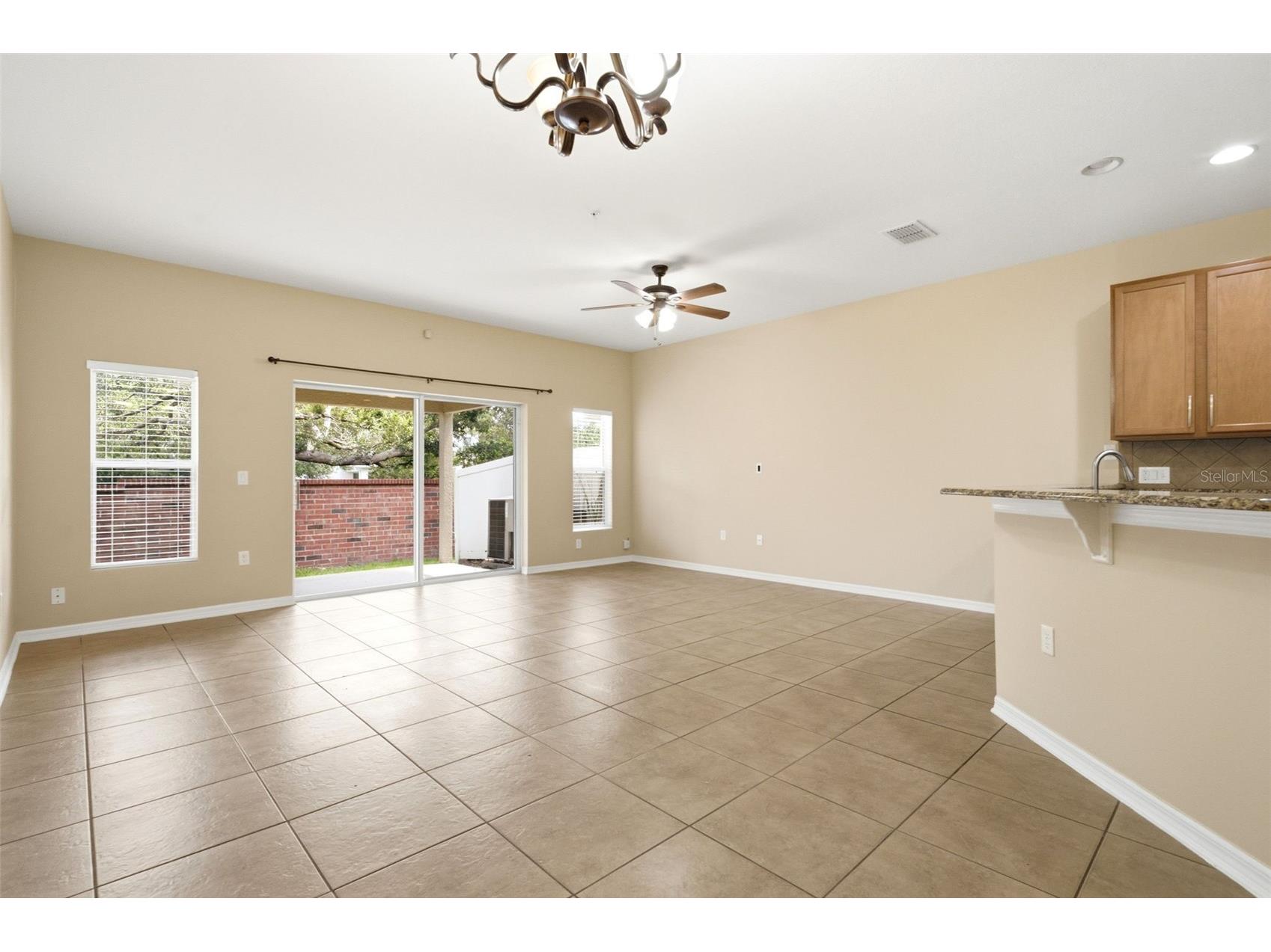226 Windflower Way Oviedo FL 32765 V4949876 image9