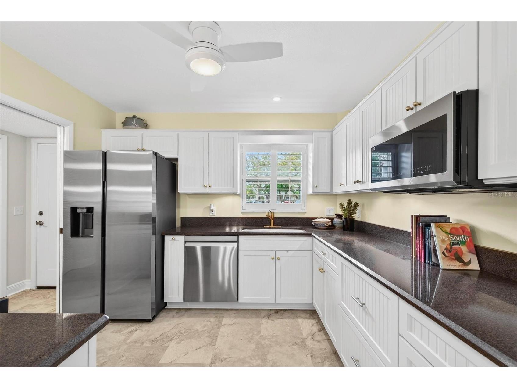 2260 Costa Rican Drive #6 Clearwater FL 33763 - HARBOR LAKE TB8484175 image6