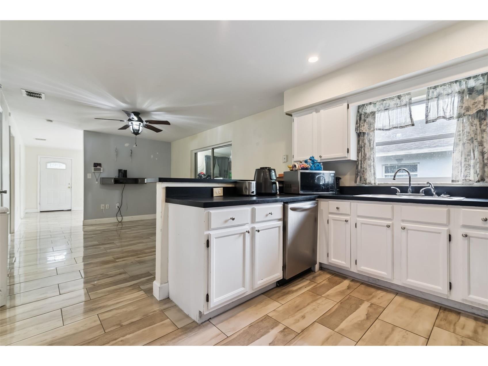 2260 Dolarway Street Sanford FL 32771 O6391869 image9