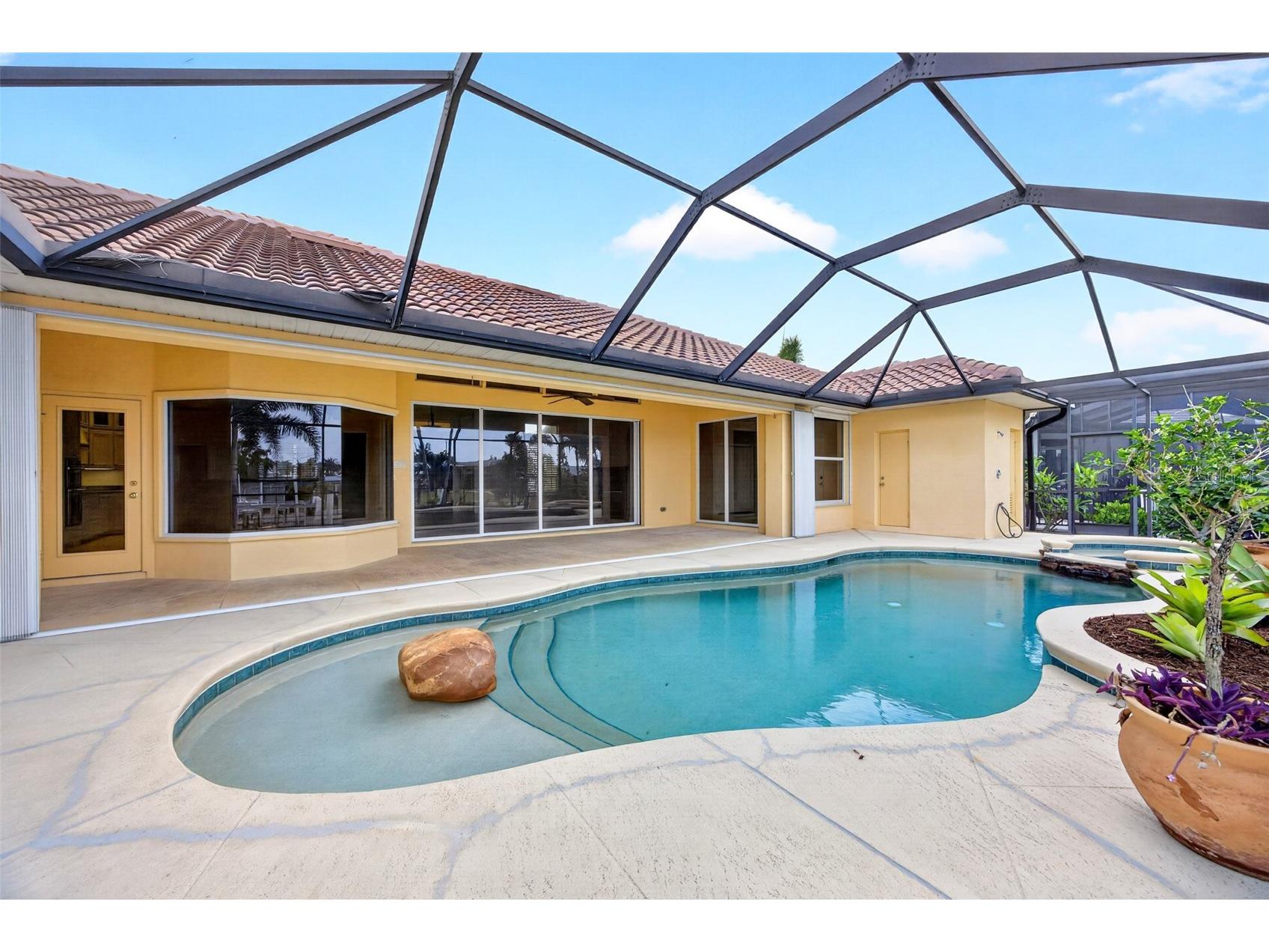2260 Palm Tree Drive Punta Gorda FL 33950 C7526023 image35