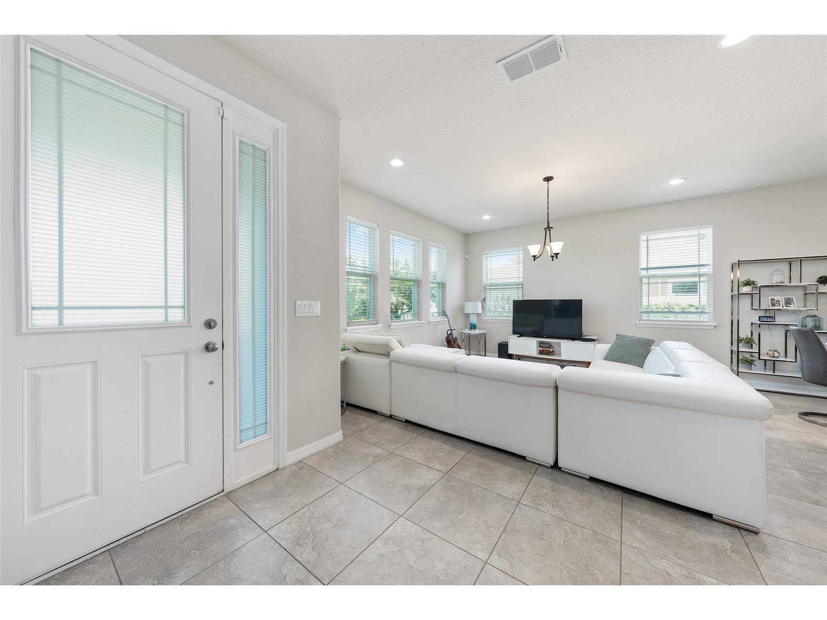 2260 Rapollo Drive Kissimmee FL 34741 OM726419 image8