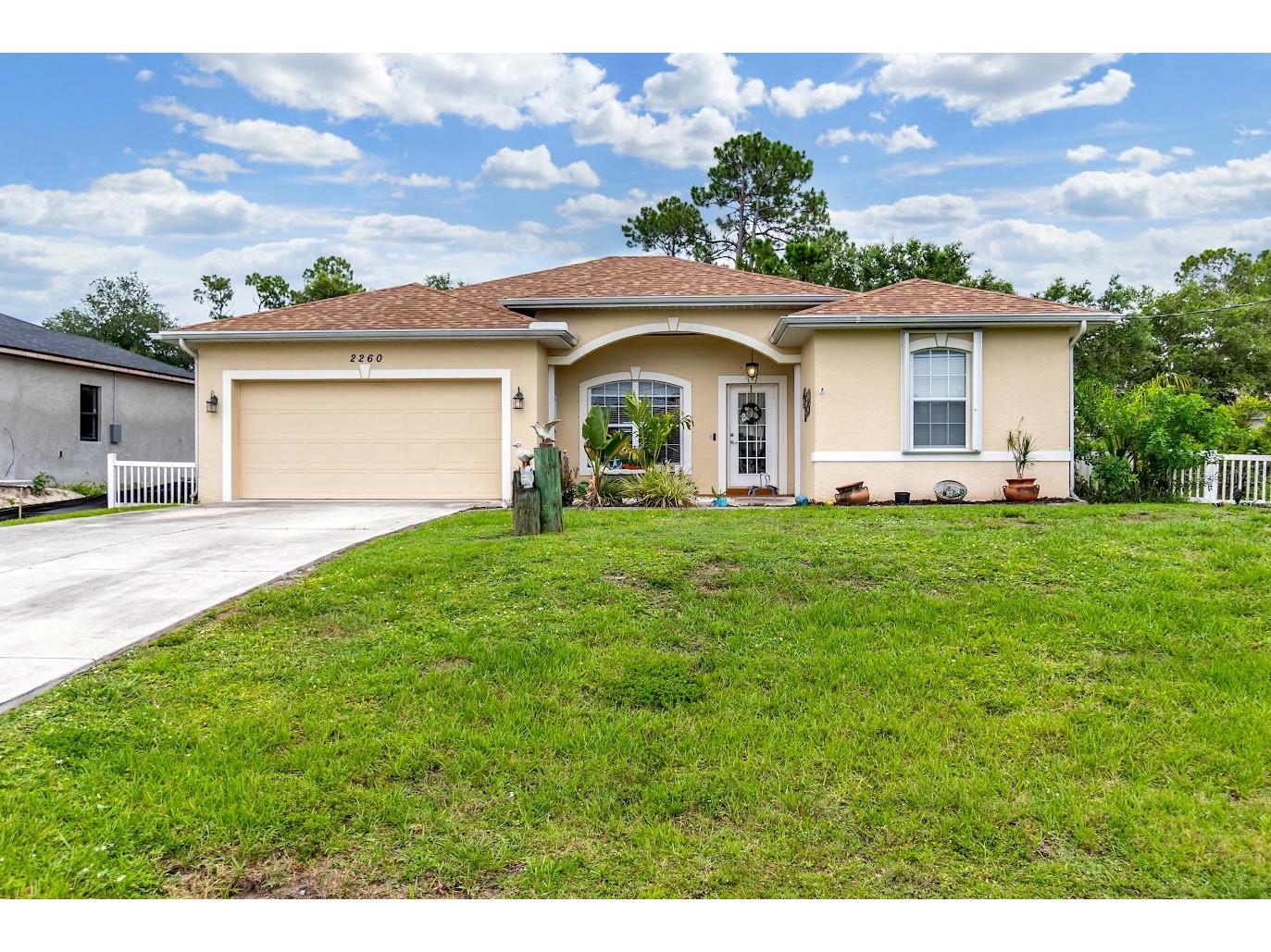 2260 Zuyder Terrace North Port FL 34286 A4697885 image1