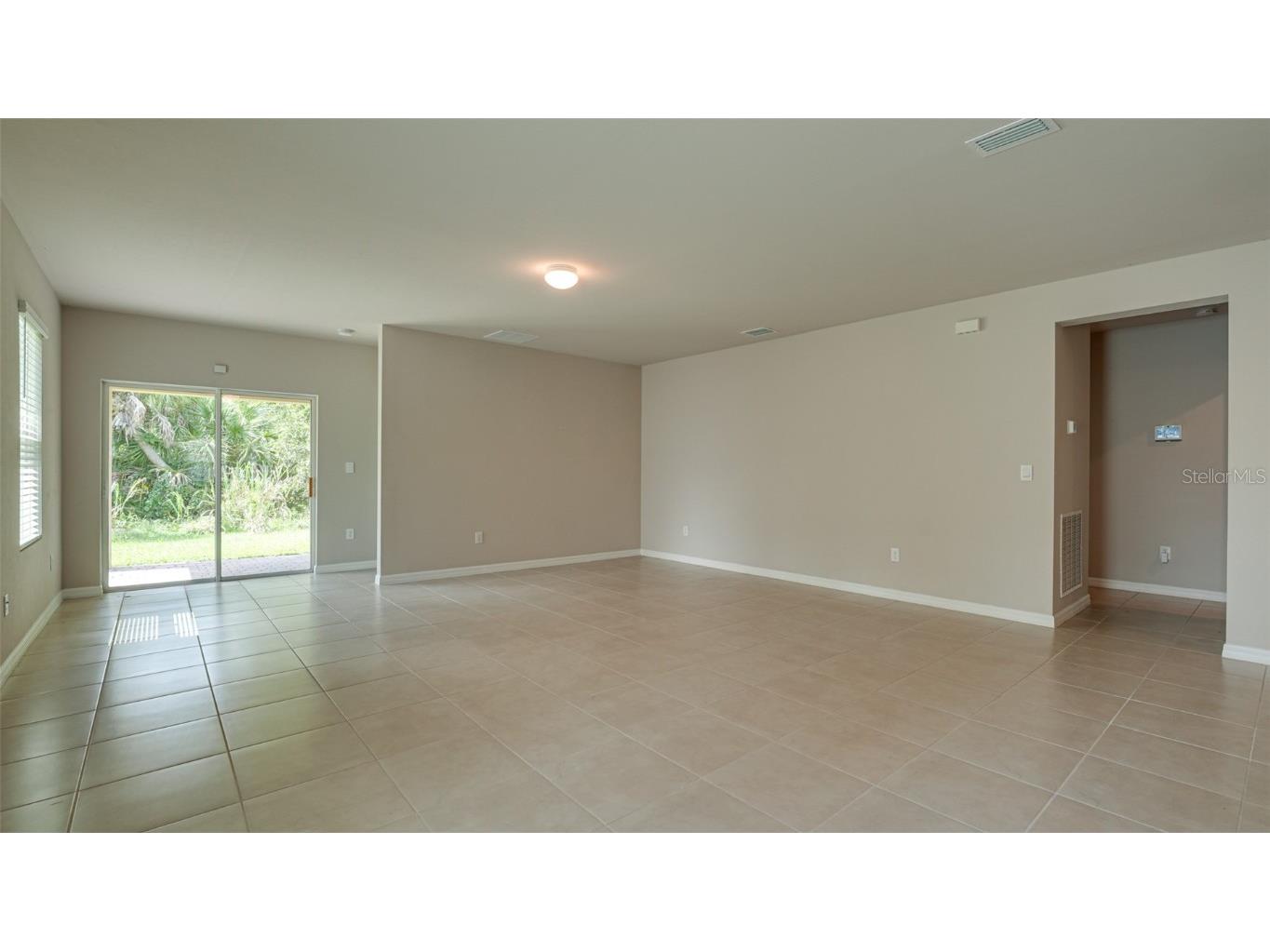 2261 Barrister Street North Port FL 34288 C7518485 image10