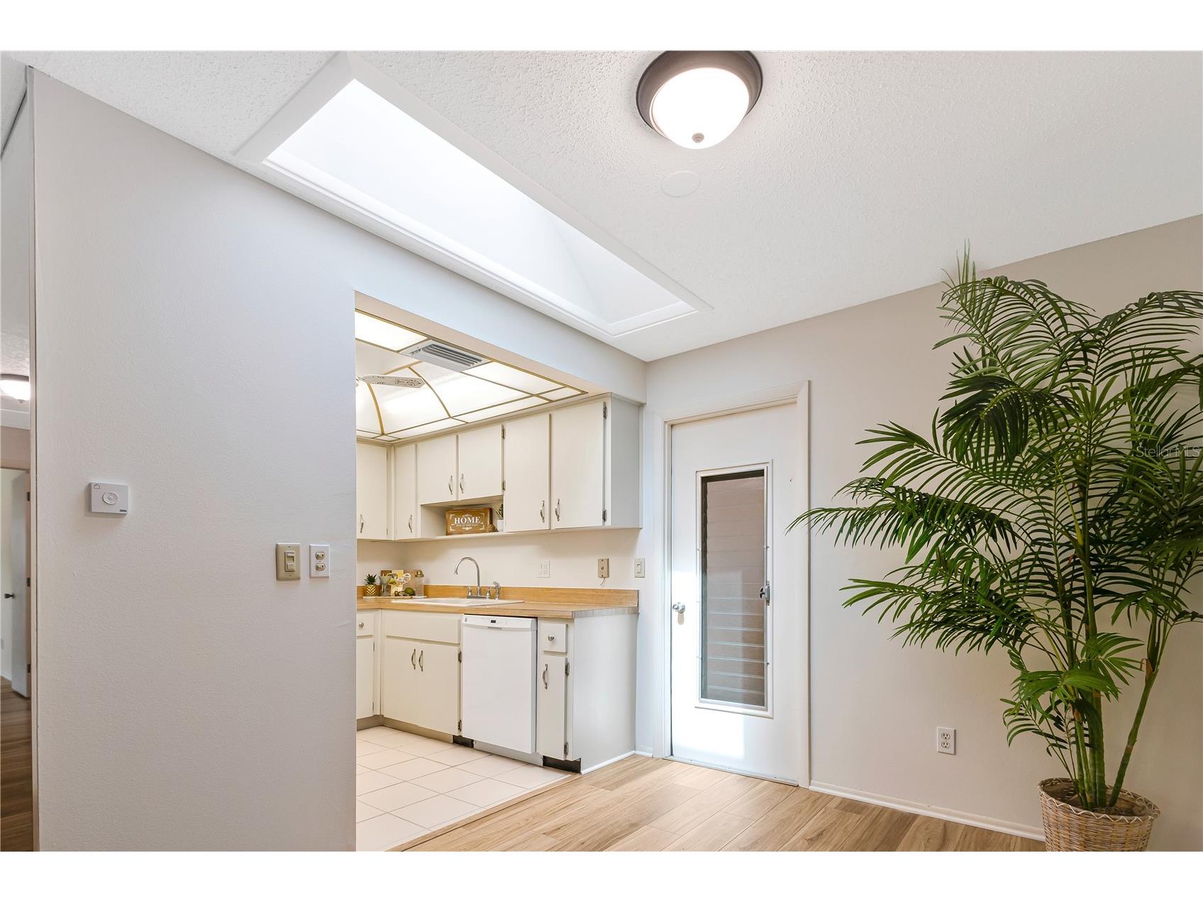 2261 Shelly Drive #D Palm Harbor FL 34684 TB8503311 image8