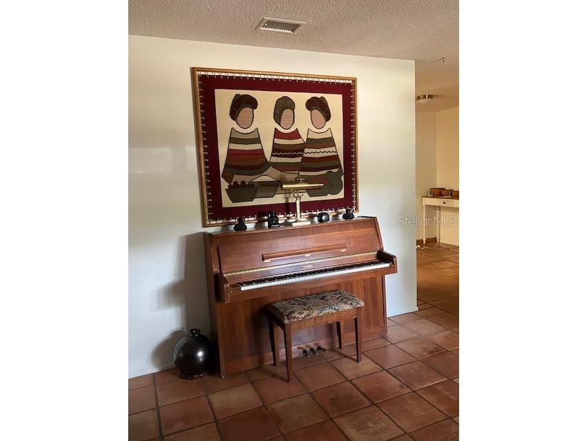 2261 Viento Street Orlando FL 32822 A4694245 image4