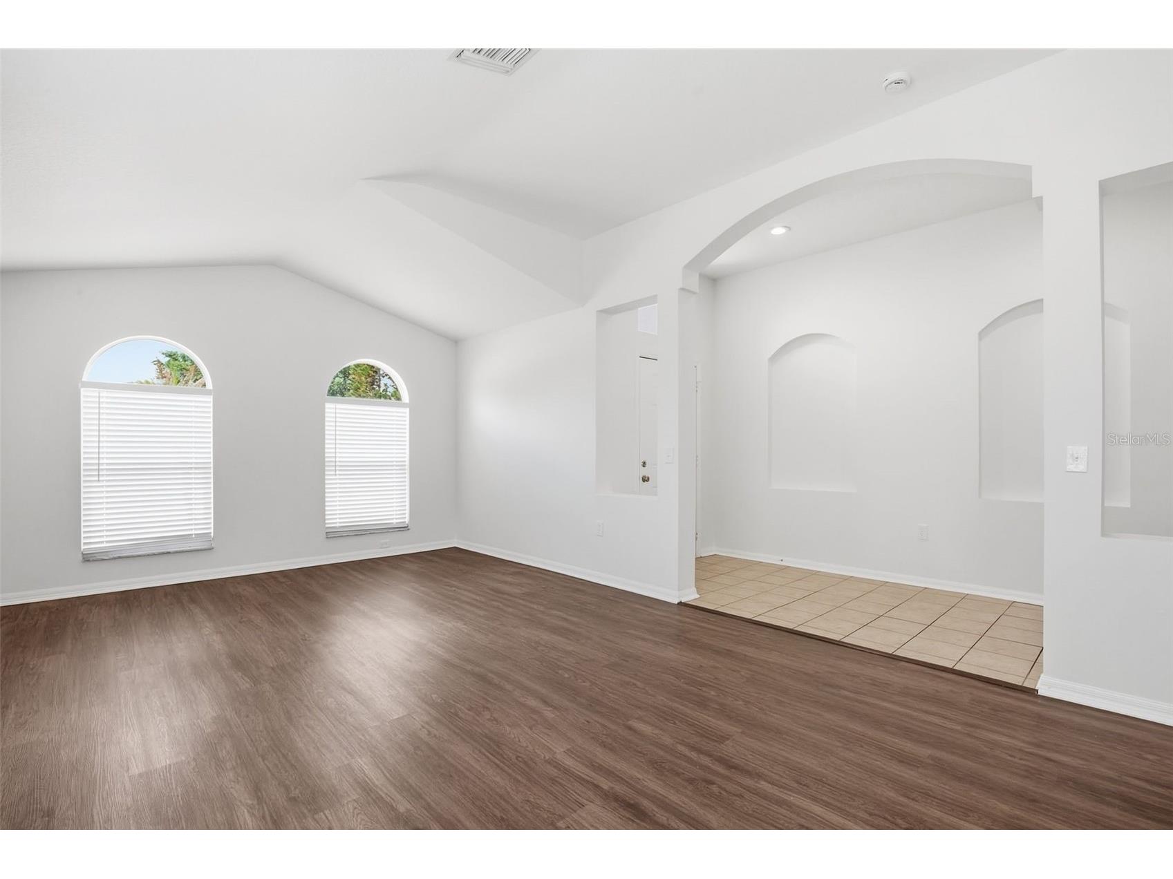 22611 Roderick Drive Land O Lakes FL 34639 O6403936 image3