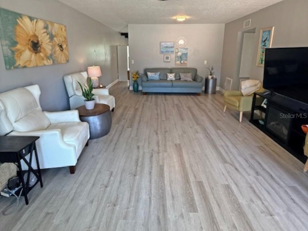 2262 Swedish Drive #14 Clearwater FL 33763 TB8465167 image5