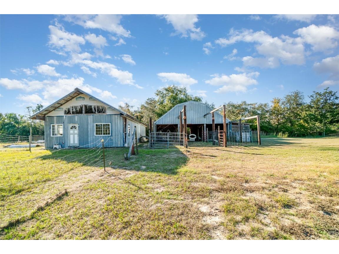 22631 Robbins Road Astatula FL 34705 O6357041 image28