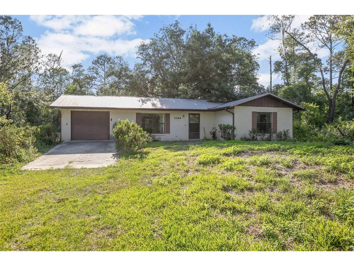 2264 Central Parkway Deland FL 32724 V4936120 image1