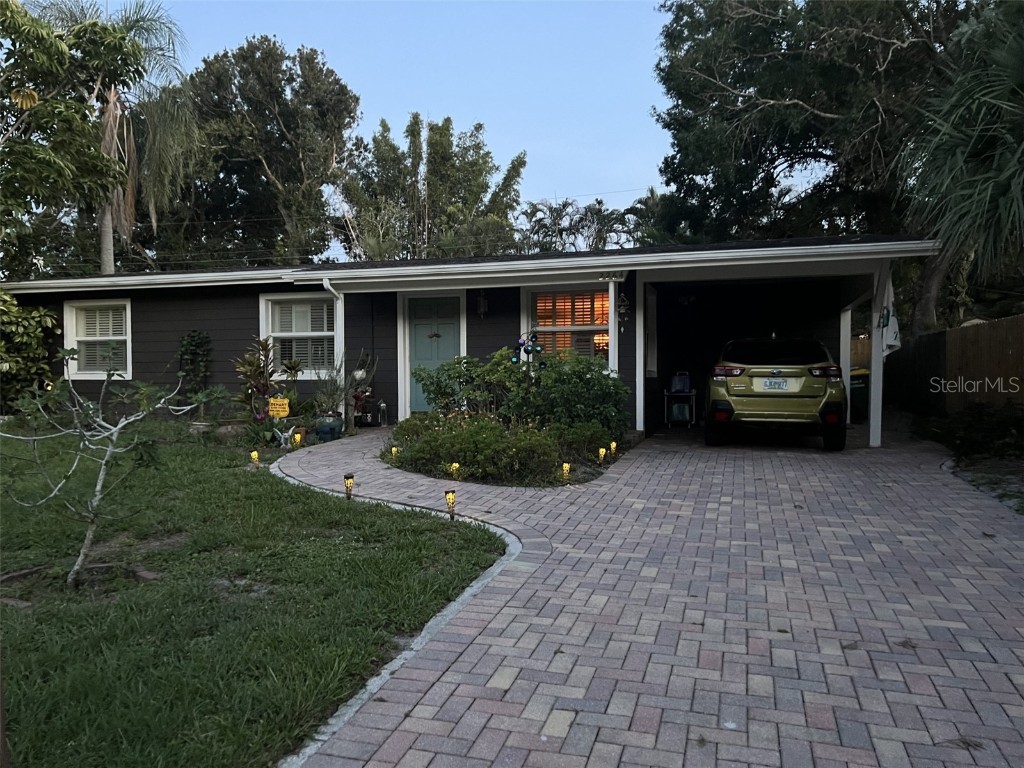 2264 Floyd Street Sarasota FL 34239 GC534523 image2