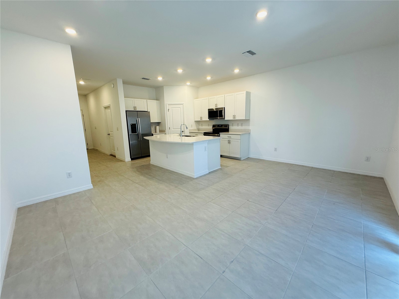 2264 Paravane Way Wesley Chapel FL 33543 TB8483031 image3