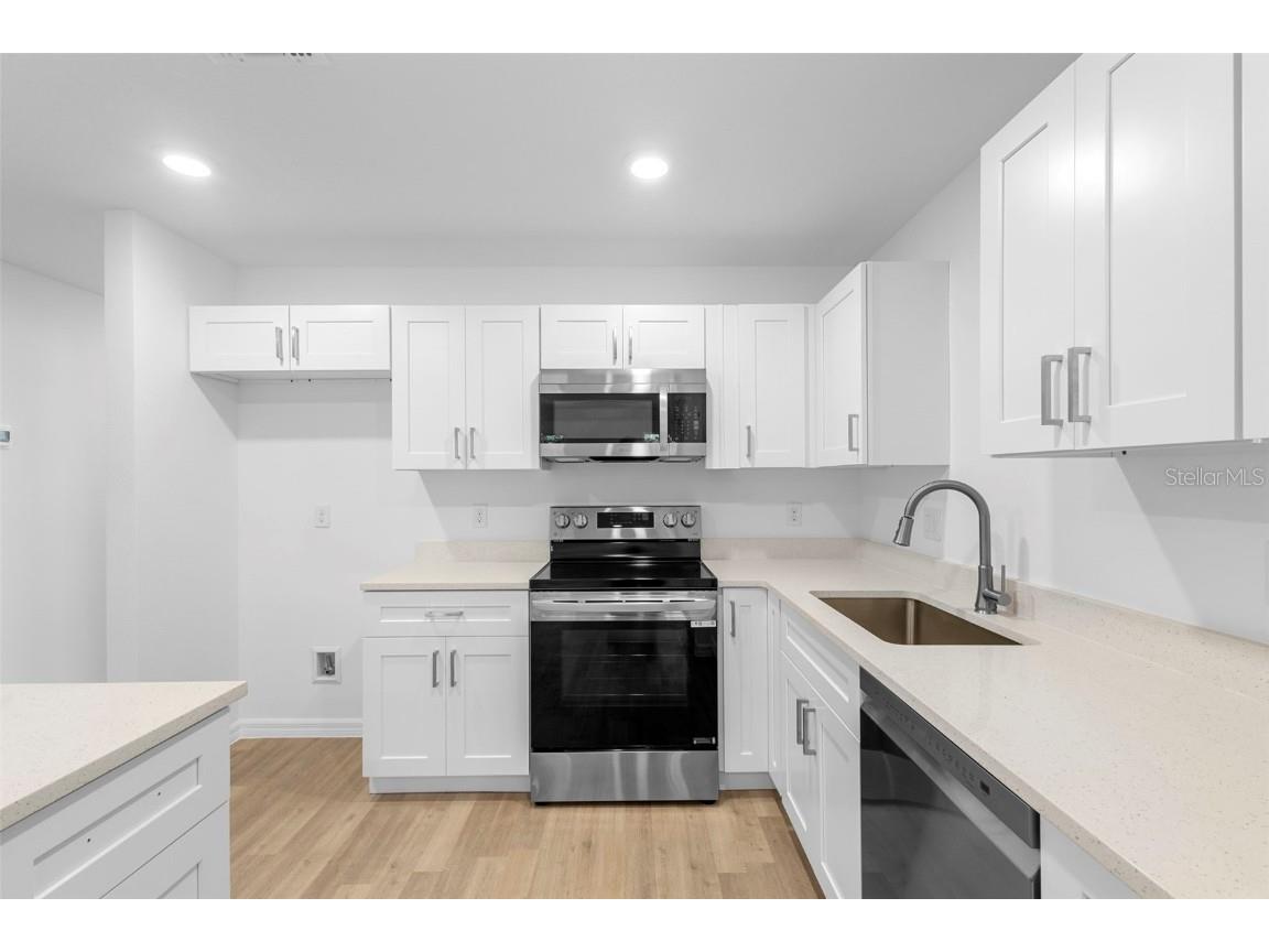 2264 Suanee Eustis FL 32726 O6360930 image8