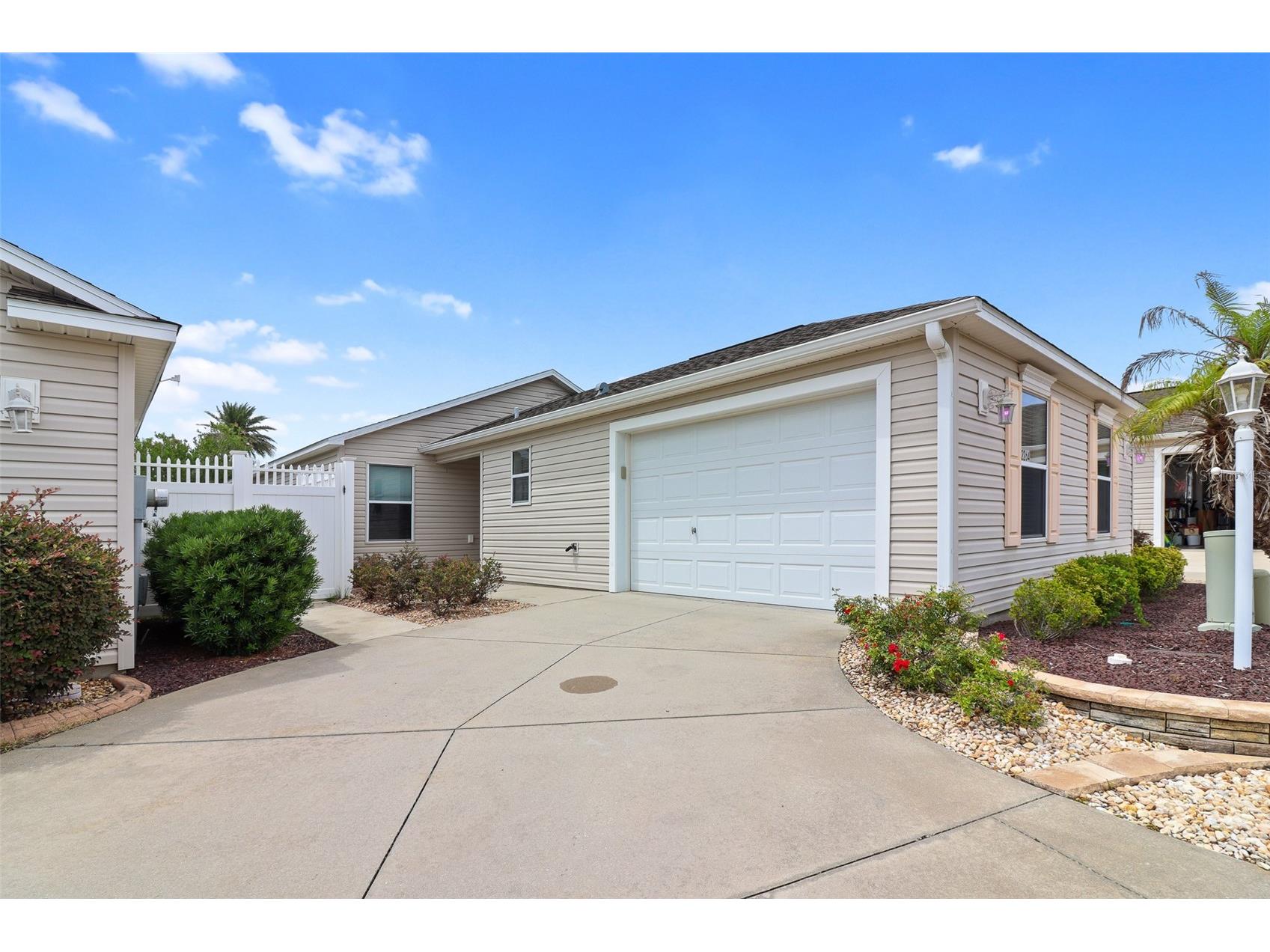 2264 Wayland Street The Villages FL 32162 G5113310 image1