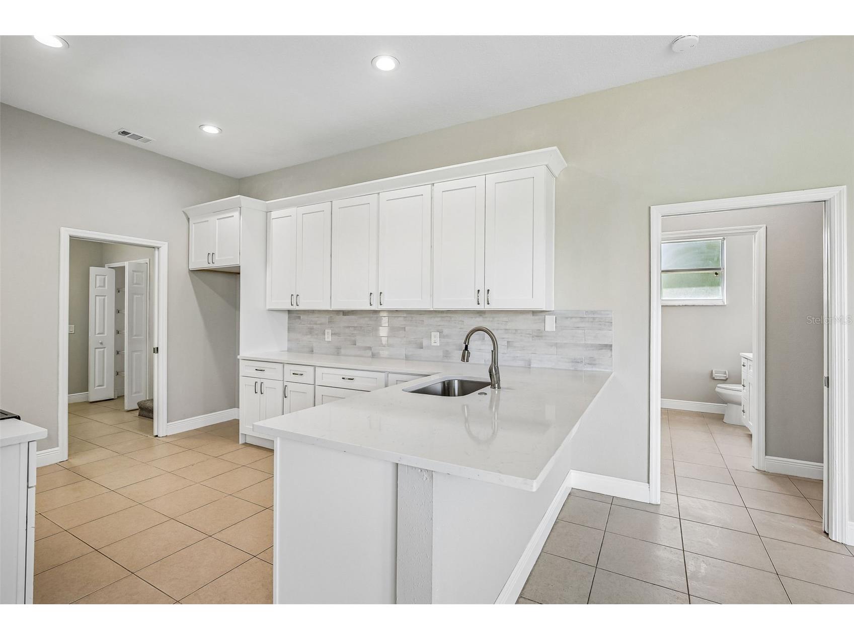 2265 Long View Circle Brooksville FL 34604 TB8524204 image9