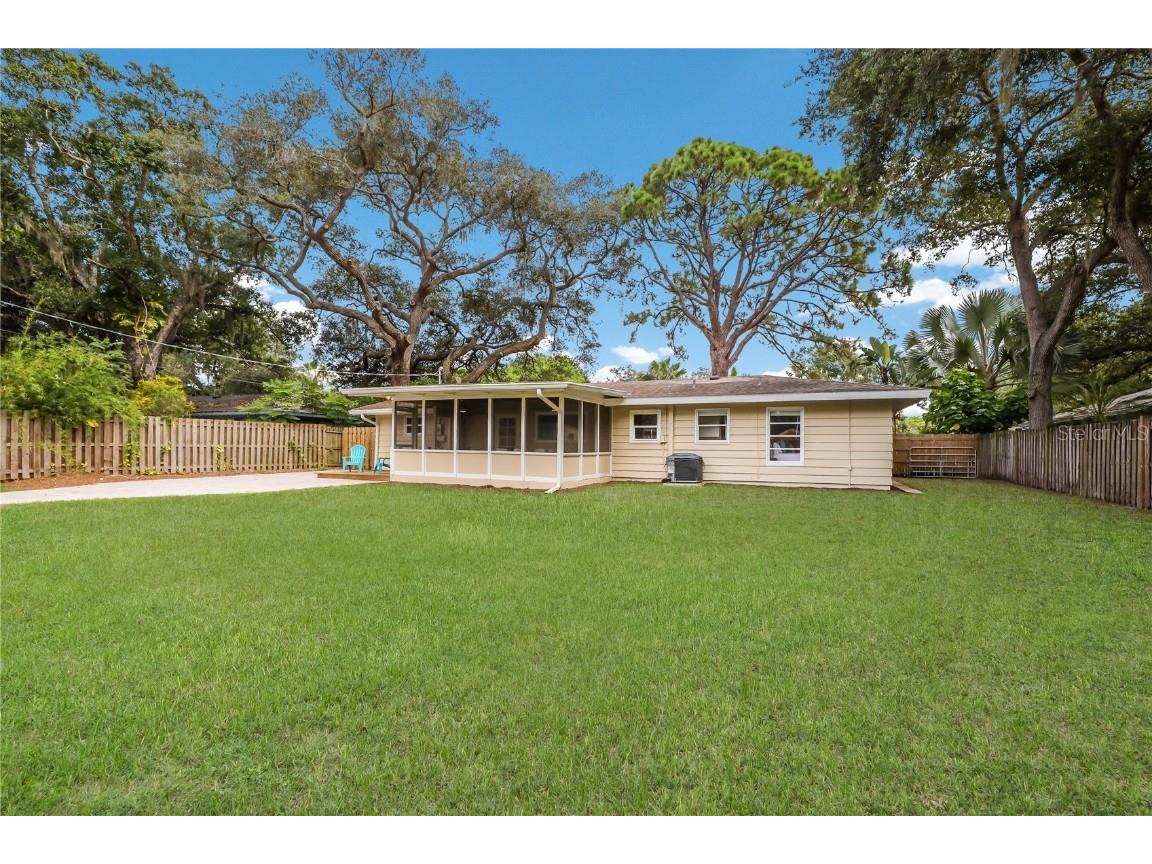2266 Clematis Street Sarasota FL 34239 A4654051 image20