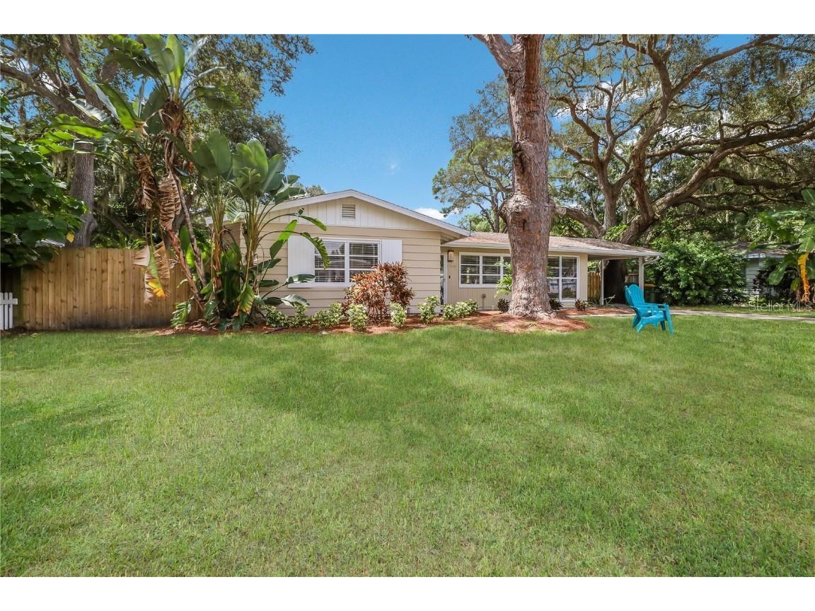 2266 Clematis Street Sarasota FL 34239 A4654051 image24