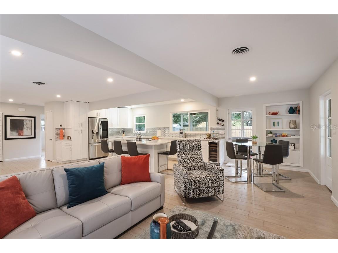 2266 Clematis Street Sarasota FL 34239 A4654051 image4