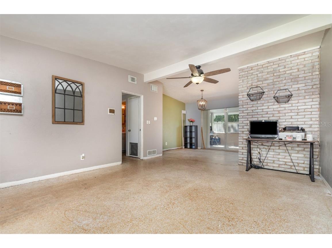 2266 Sherwood Drive South Daytona FL 32119 O6346541 image7