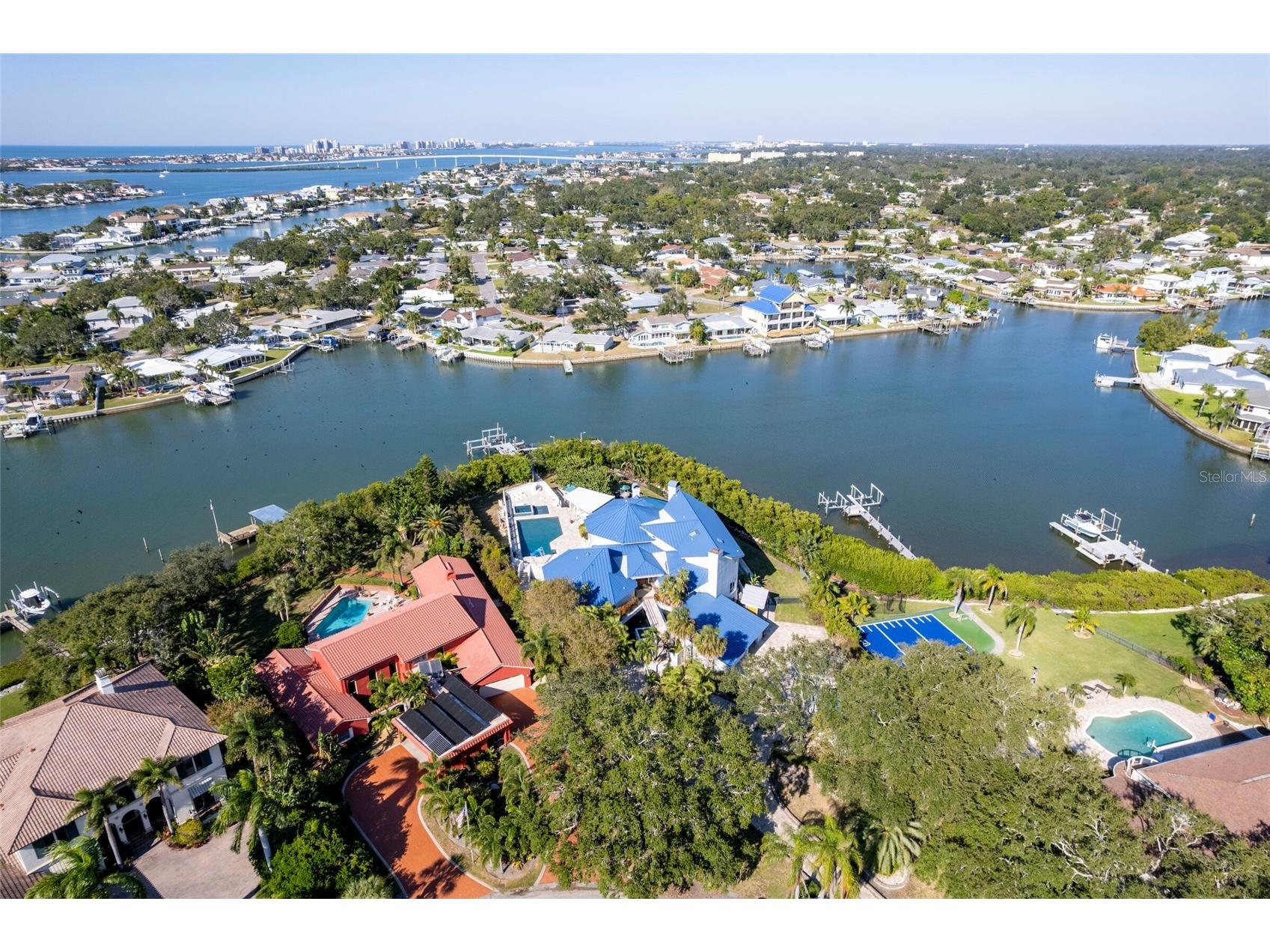 2268 Kings Point Drive Largo FL 33774 TB8436315 image2