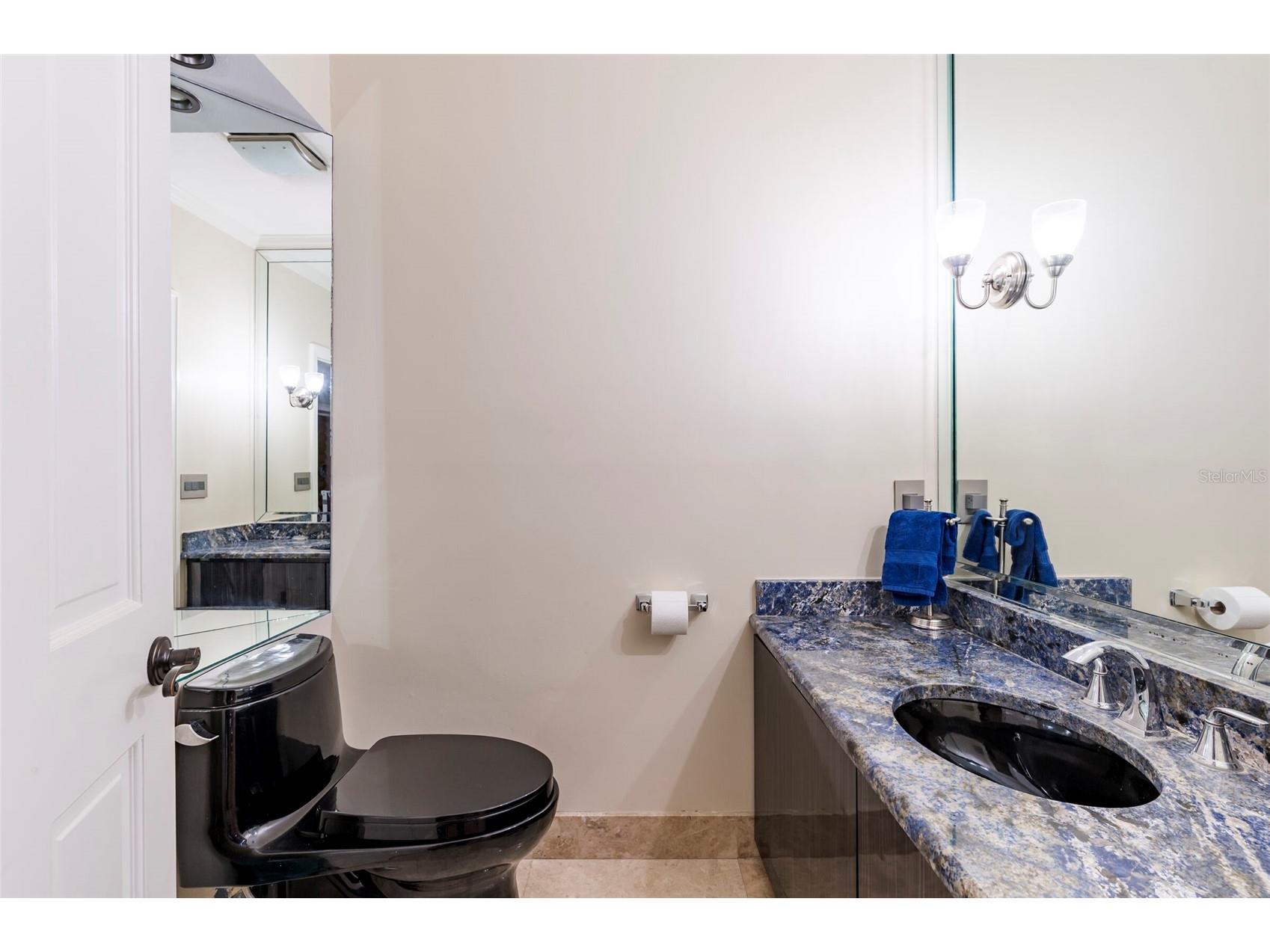 2268 Kings Point Drive Largo FL 33774 TB8436315 image28