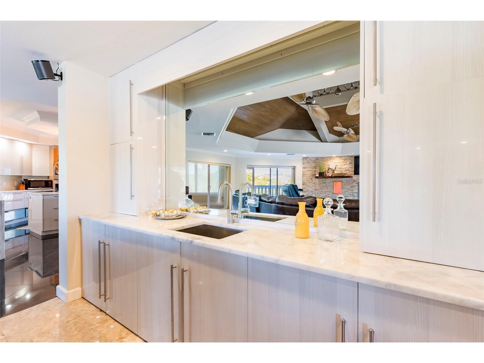 2268 Kings Point Drive Largo FL 33774 TB8436315 image34