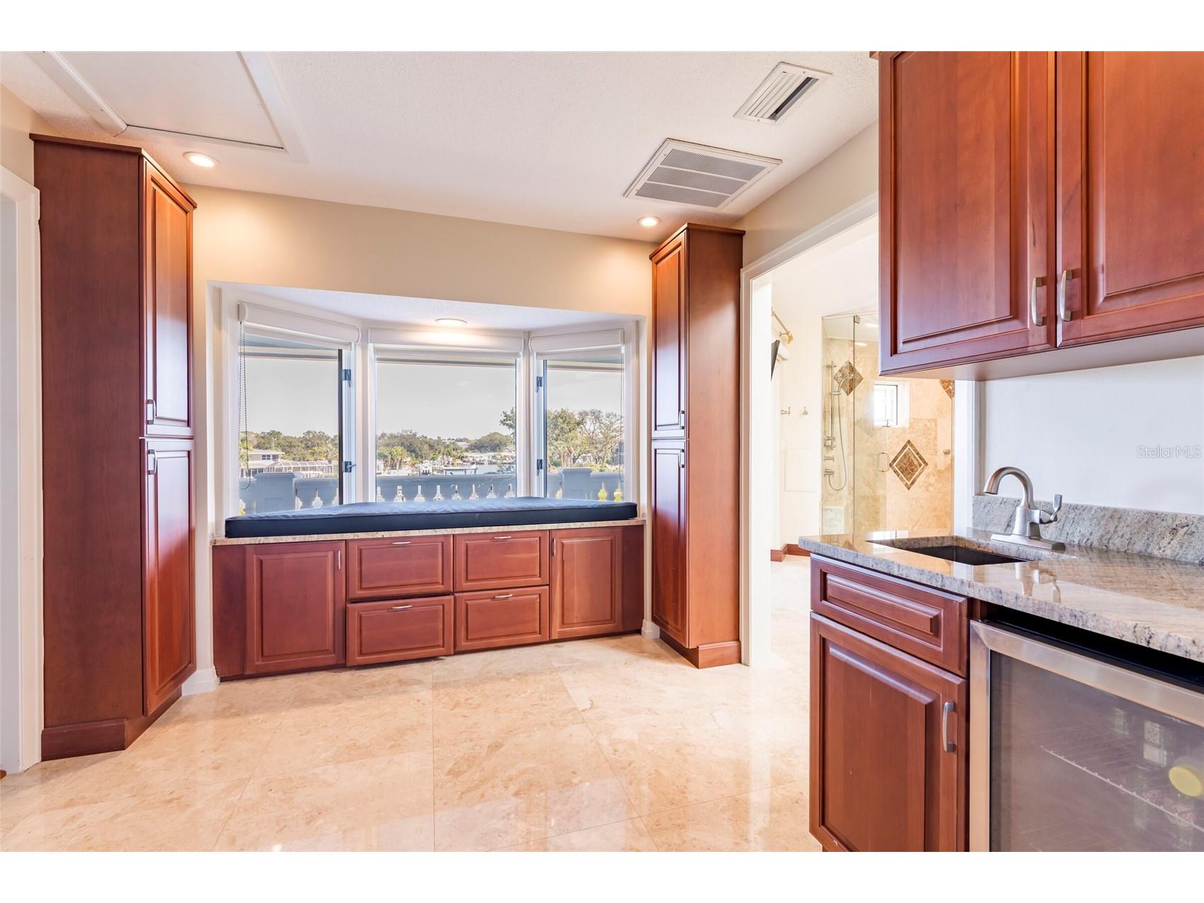 2268 Kings Point Drive Largo FL 33774 TB8436315 image40