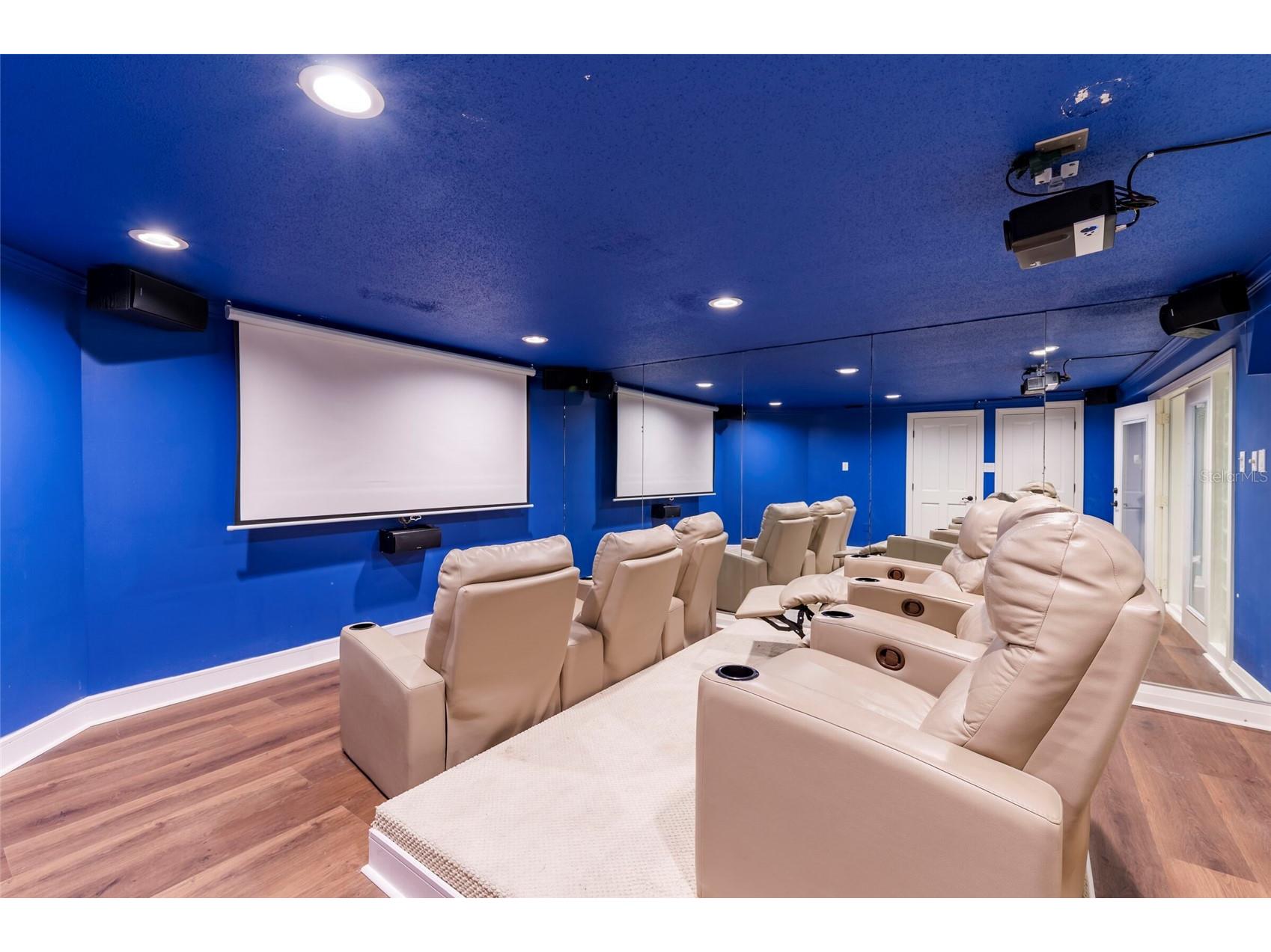 2268 Kings Point Drive Largo FL 33774 TB8436315 image53