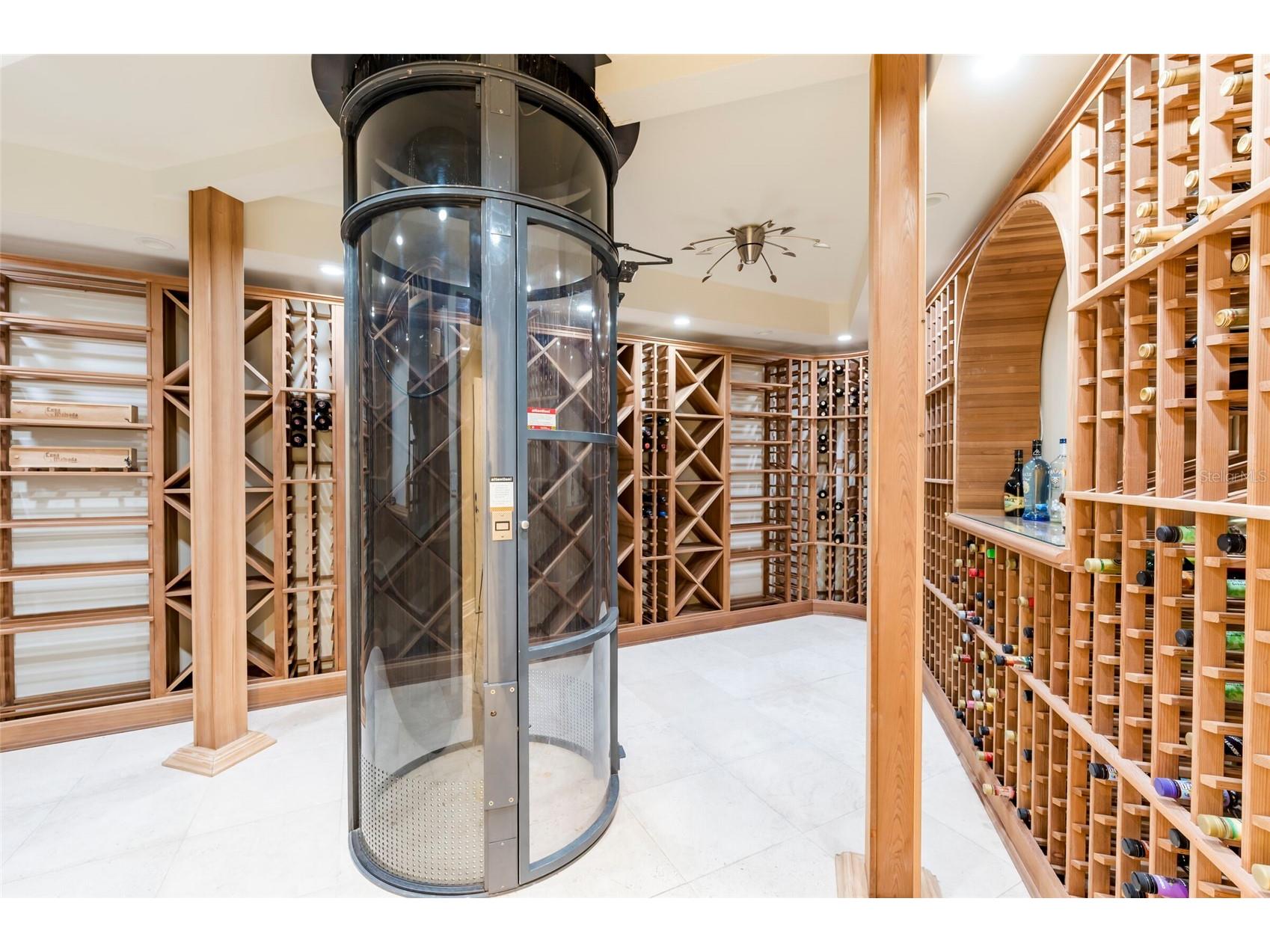 2268 Kings Point Drive Largo FL 33774 TB8436315 image55