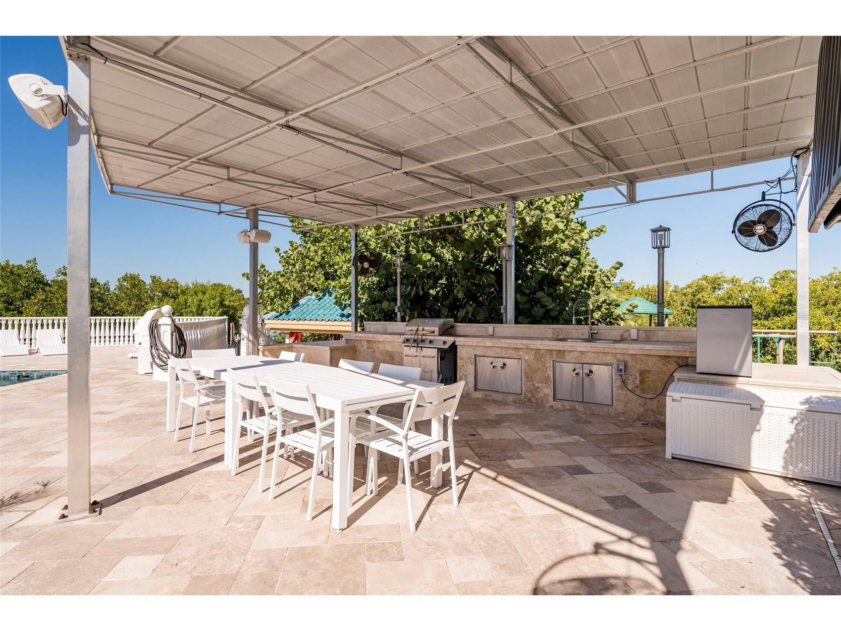 2268 Kings Point Drive Largo FL 33774 TB8436315 image71