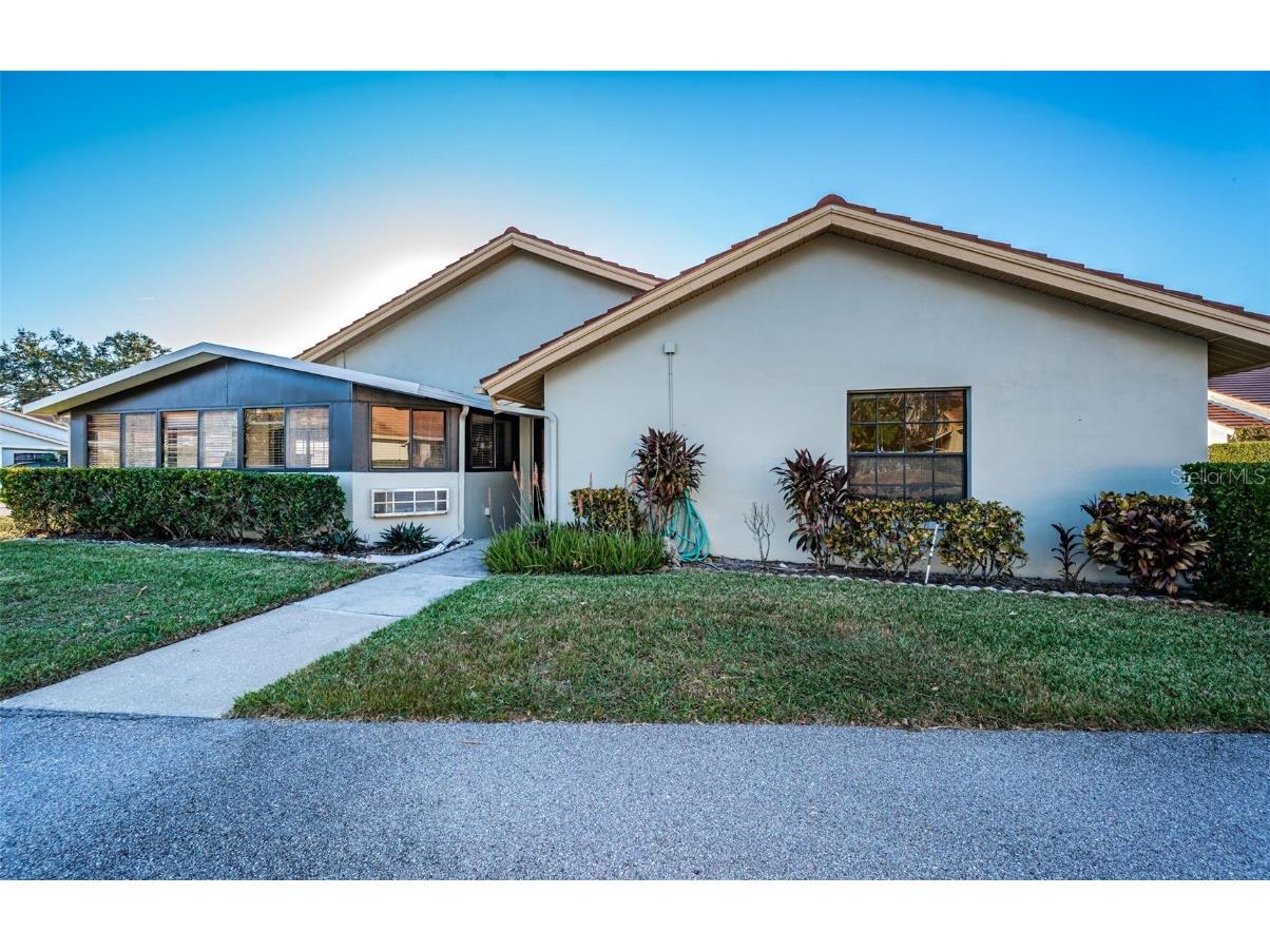2268 Lake Arbor Boulevard Clearwater FL 33763 TB8326792 image1