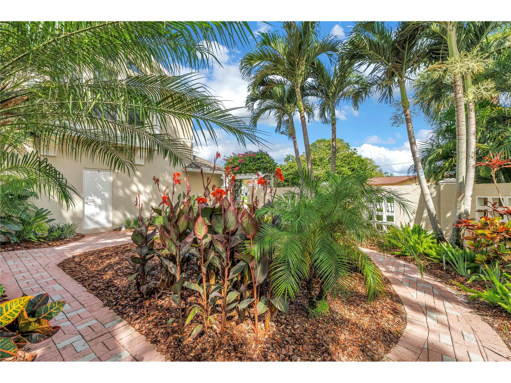 2269 Kent Drive Largo FL 33774 TB8512750 image11