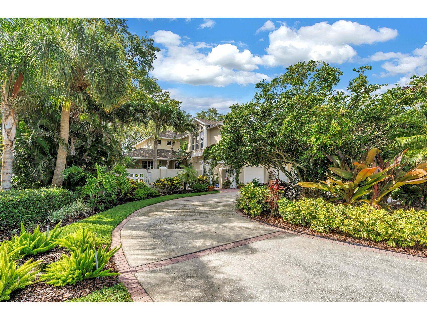 2269 Kent Drive Largo FL 33774 TB8512750 image4