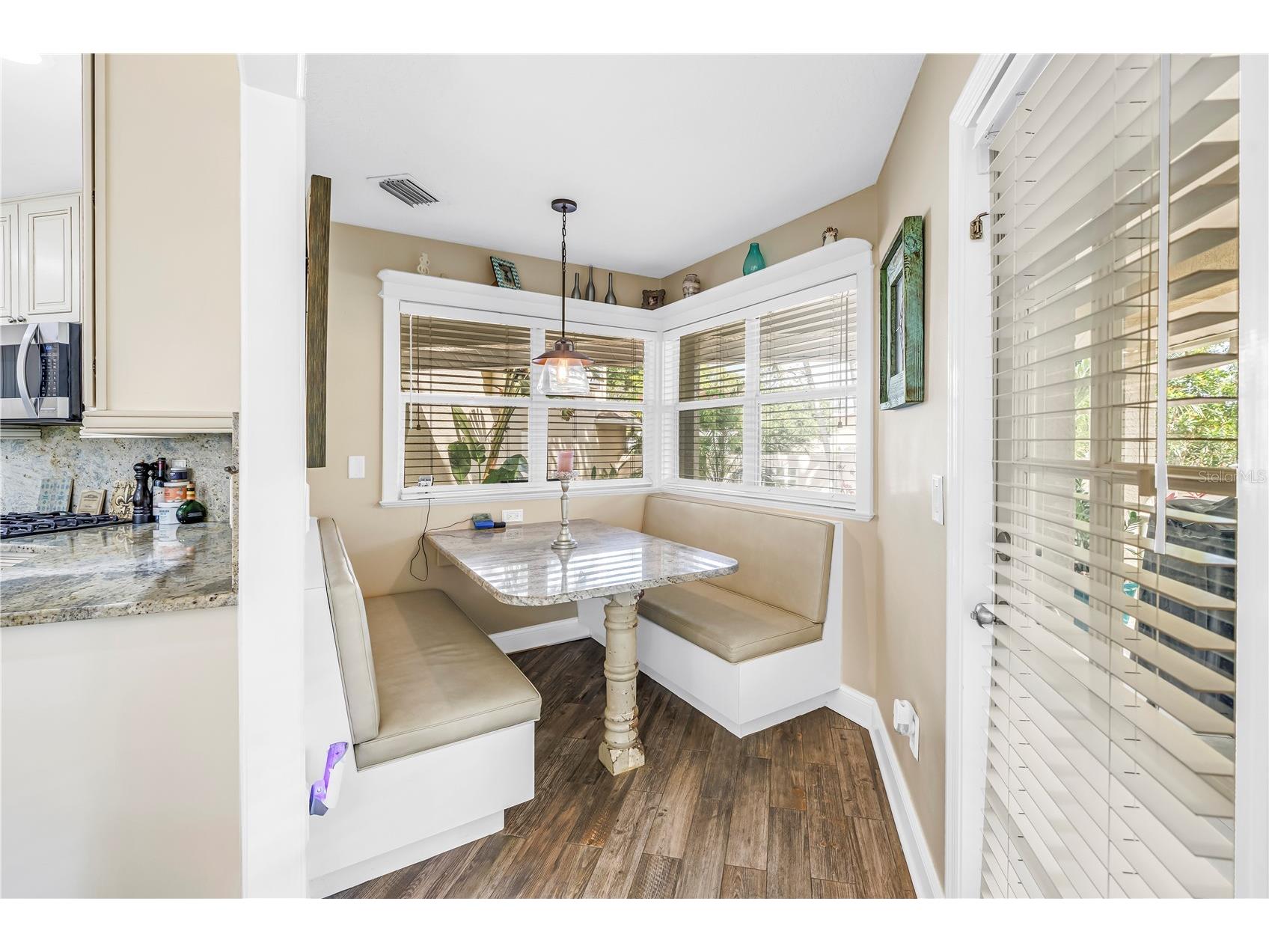 2269 Kent Drive Largo FL 33774 TB8512750 image46
