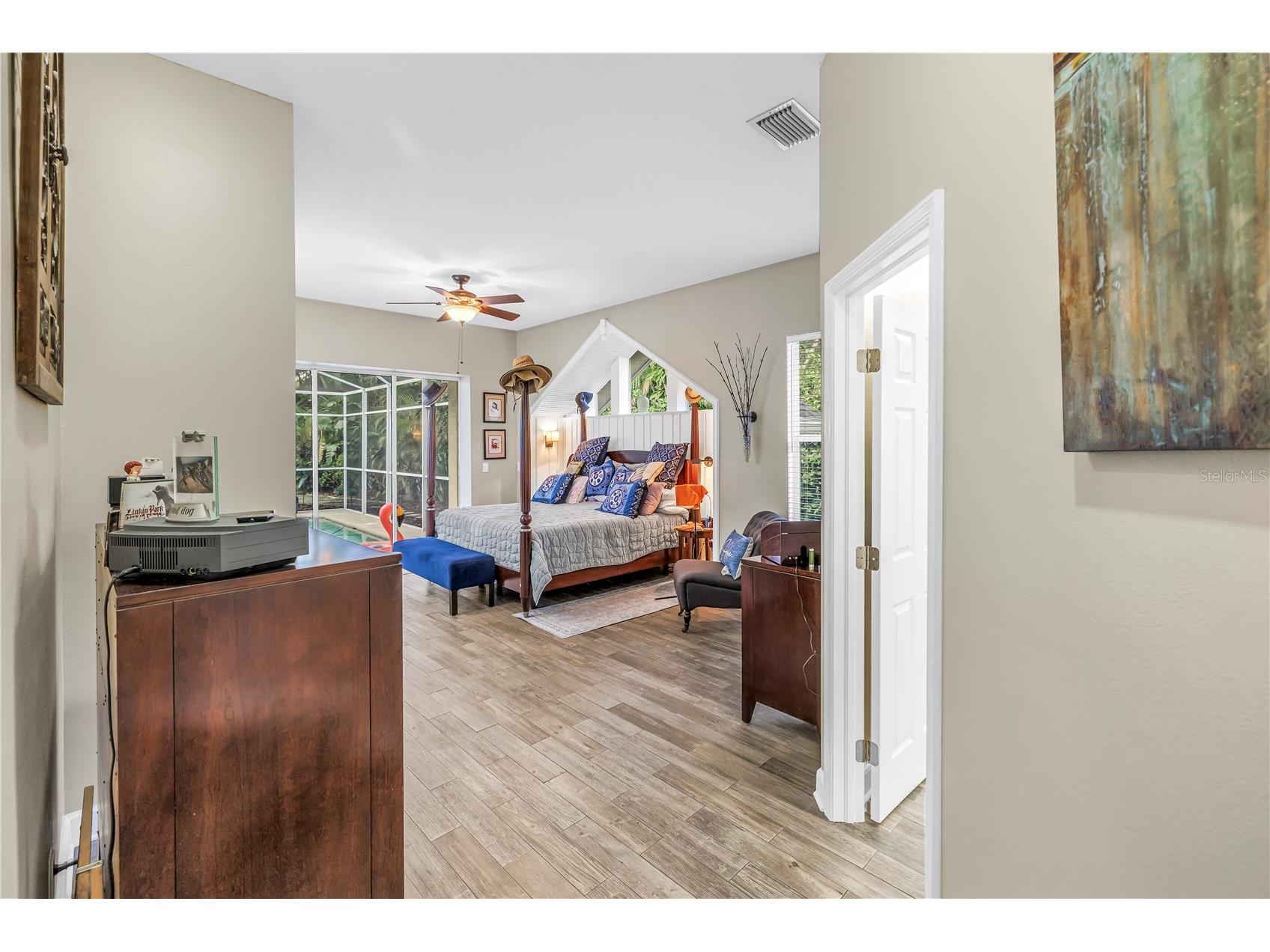 2269 Kent Drive Largo FL 33774 TB8512750 image56