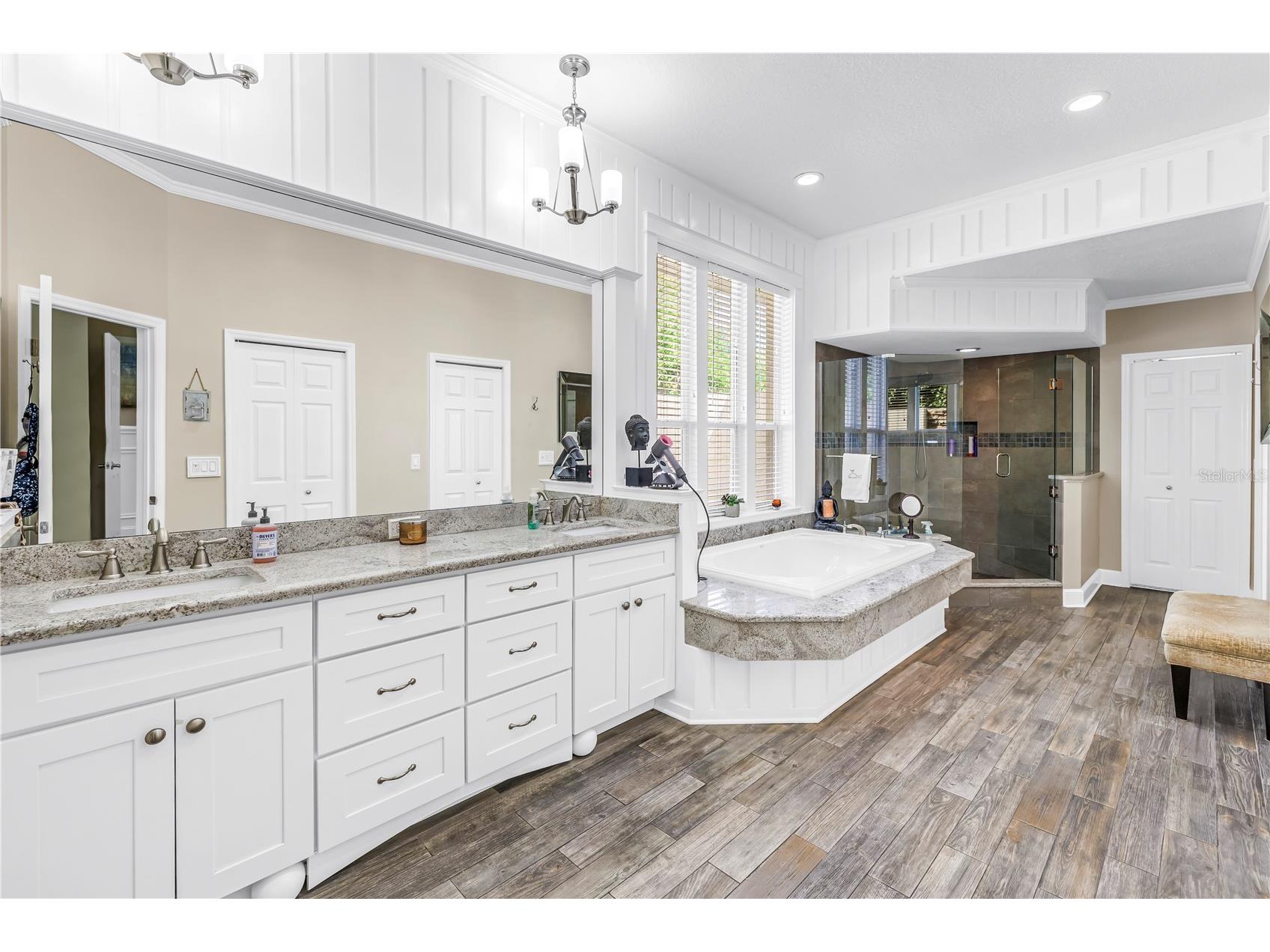 2269 Kent Drive Largo FL 33774 TB8512750 image64