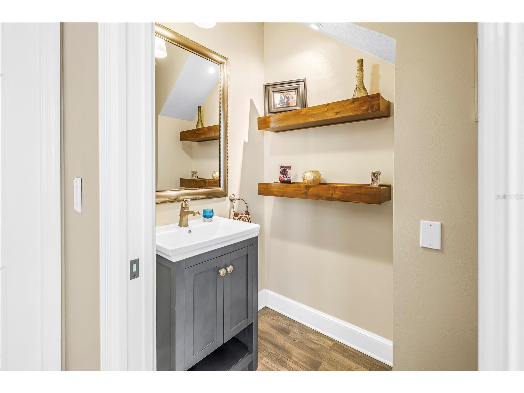 2269 Kent Drive Largo FL 33774 TB8512750 image83