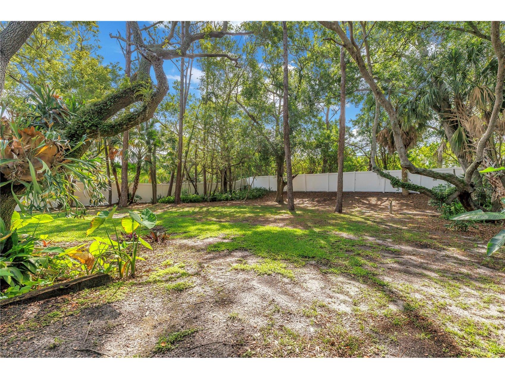 2269 Kent Drive Largo FL 33774 TB8512750 image89