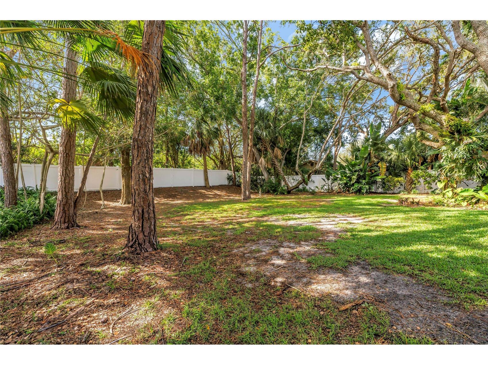 2269 Kent Drive Largo FL 33774 TB8512750 image94