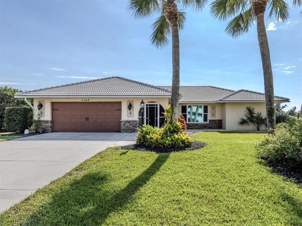 2269 Lakewood Drive Nokomis FL 34275 N6136296 image1