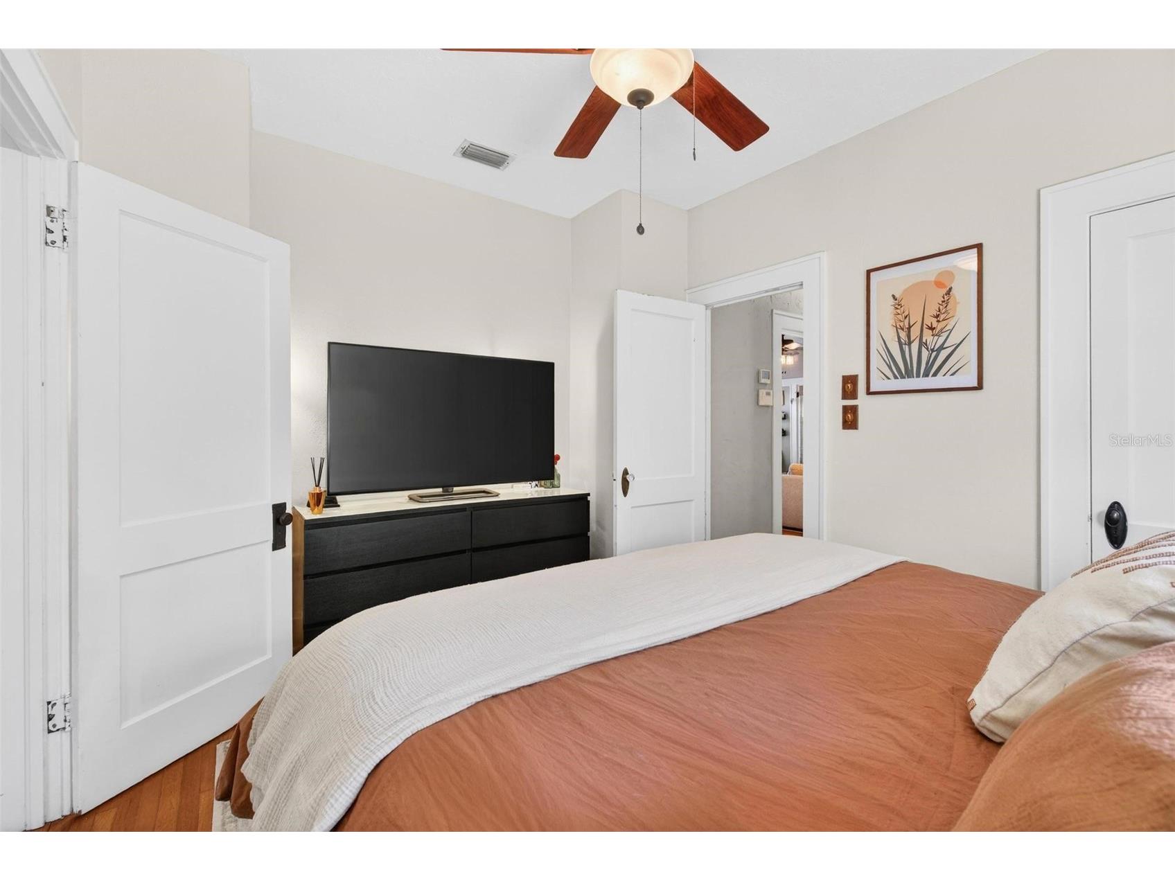 227 11th Avenue NE Saint Petersburg FL 33701 TB8514838 image12