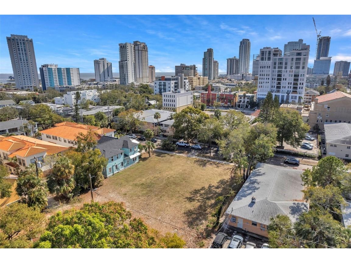 227 6th Avenue N Saint Petersburg FL 33701 TB8341599 image1