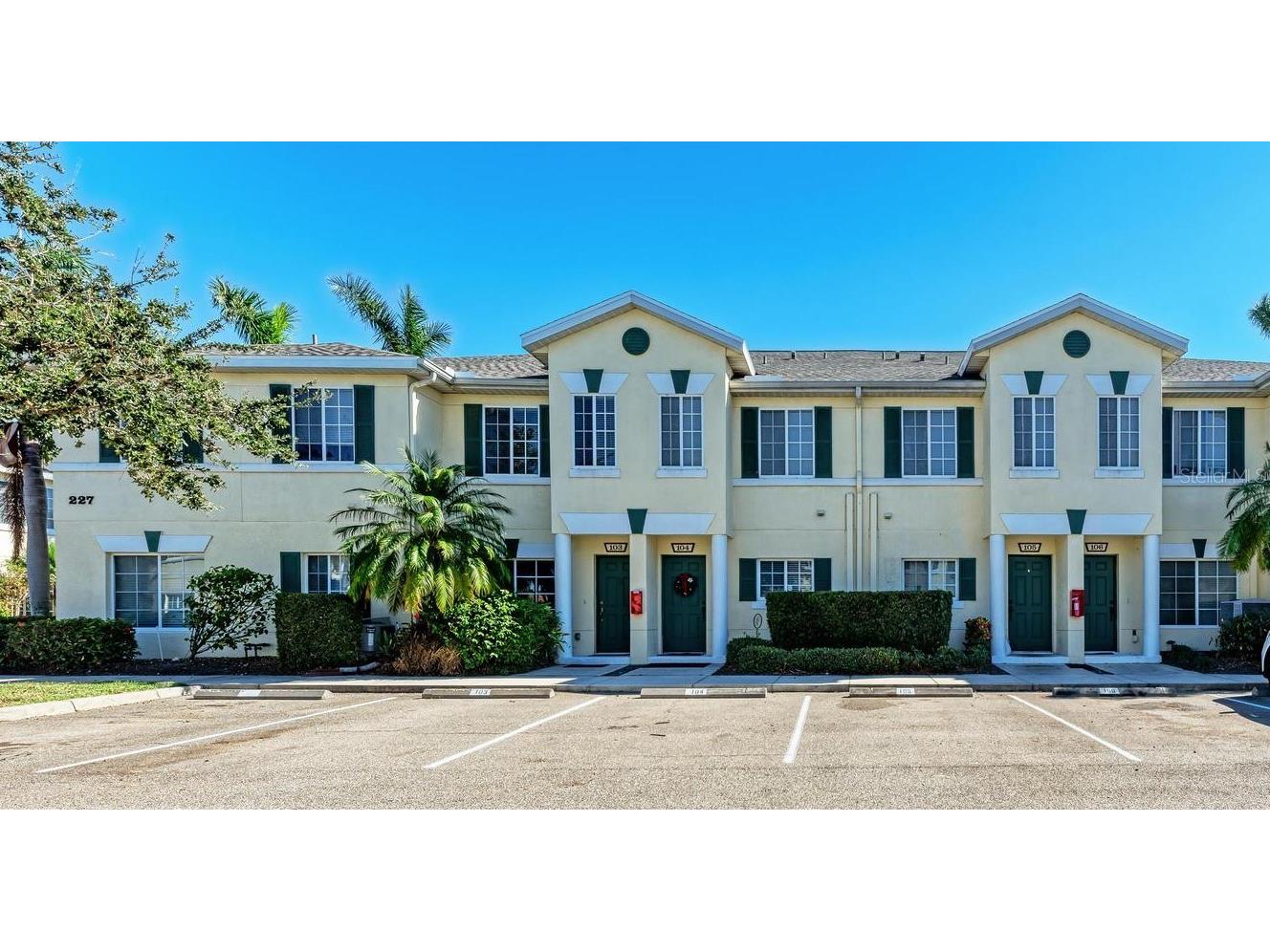 227 Cape Harbour Loop #103 Bradenton FL 34212 A4631437 image1