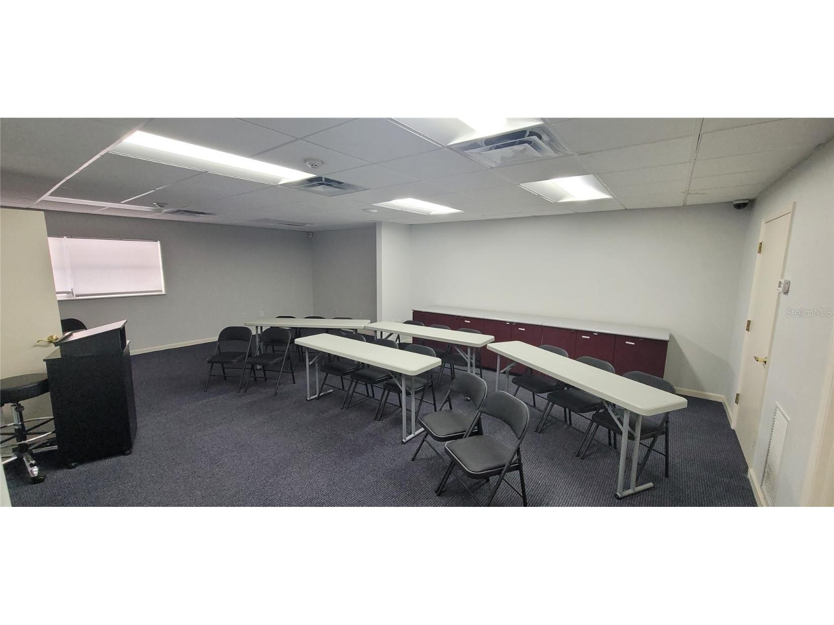 227 Central Avenue Sarasota FL 34236 R4909346 image2