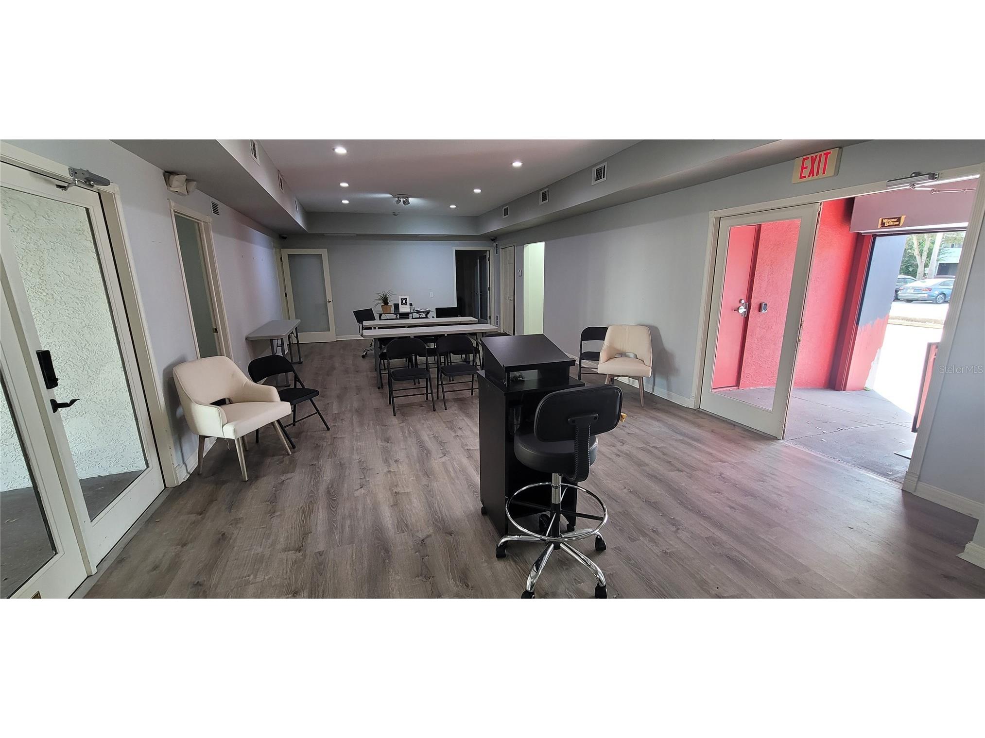 227 Central Avenue Sarasota FL 34236 R4909346 image4