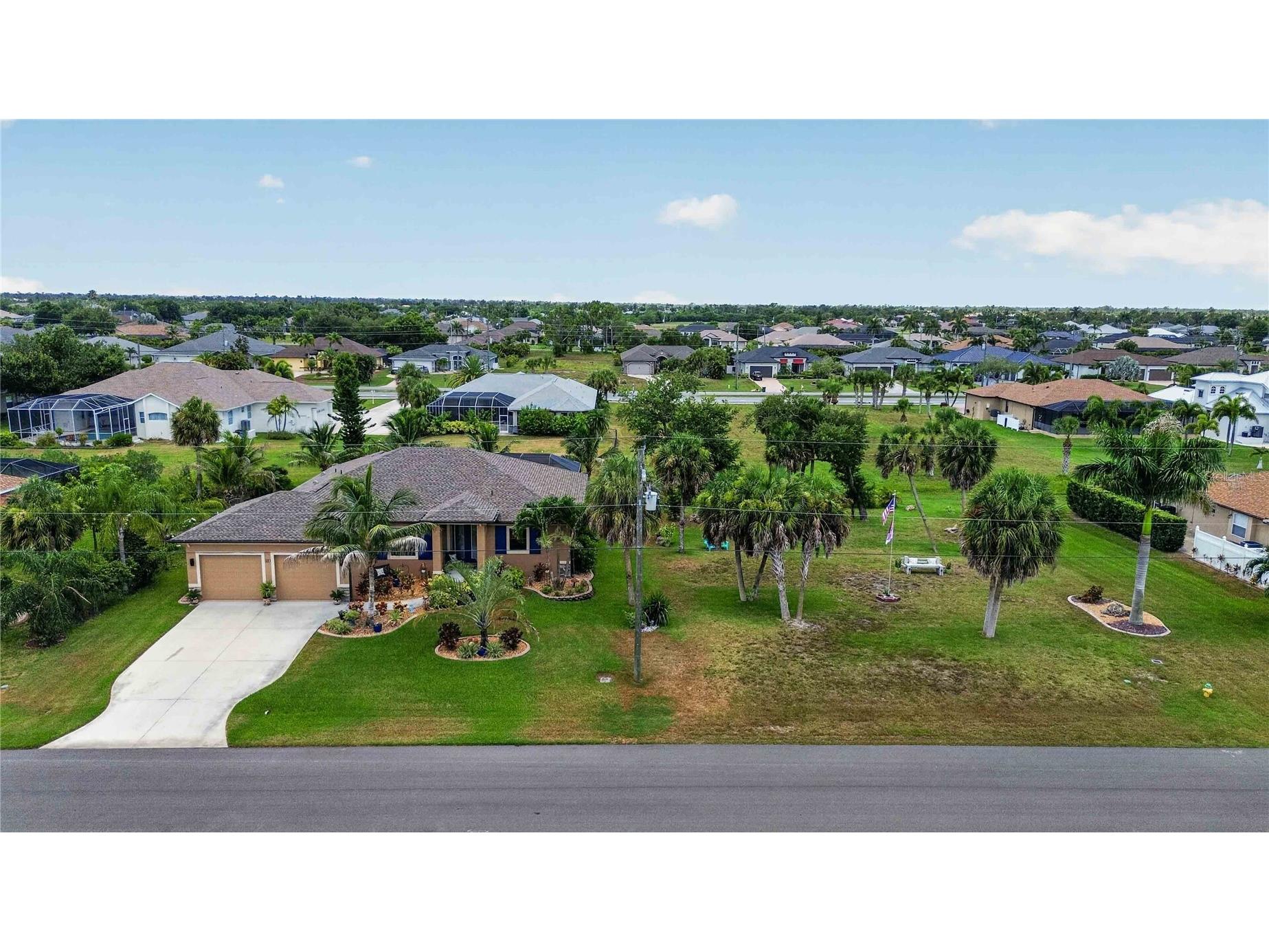 227 Long Meadow Lane Rotonda West FL 33947 D6147925 image1