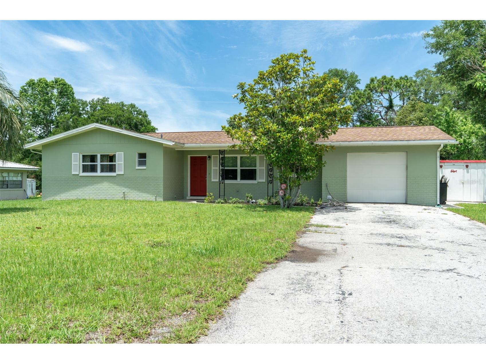 227 Poinsettia Avenue Inverness FL 34452 OM725909 image2