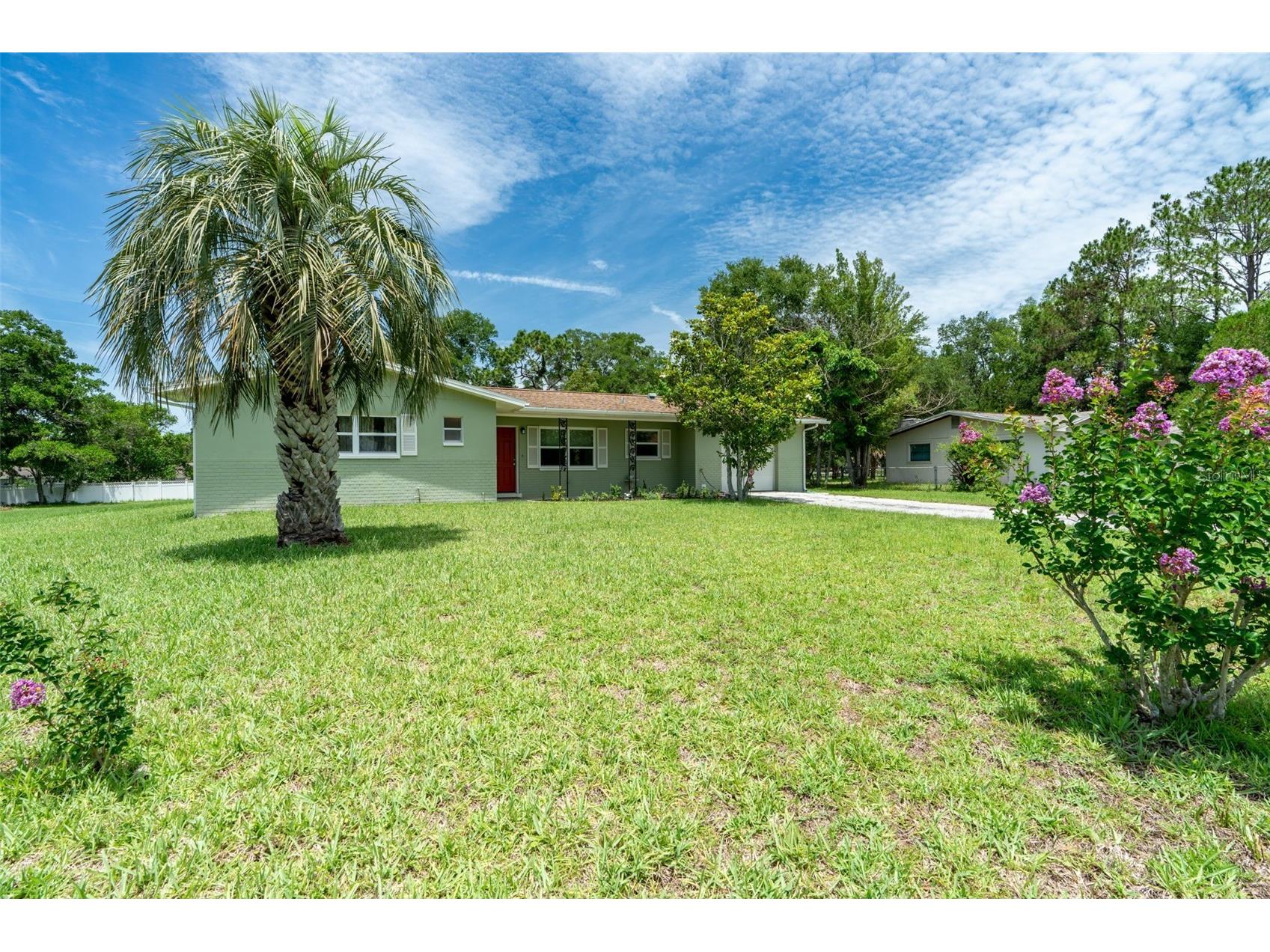 227 Poinsettia Avenue Inverness FL 34452 OM725909 image3