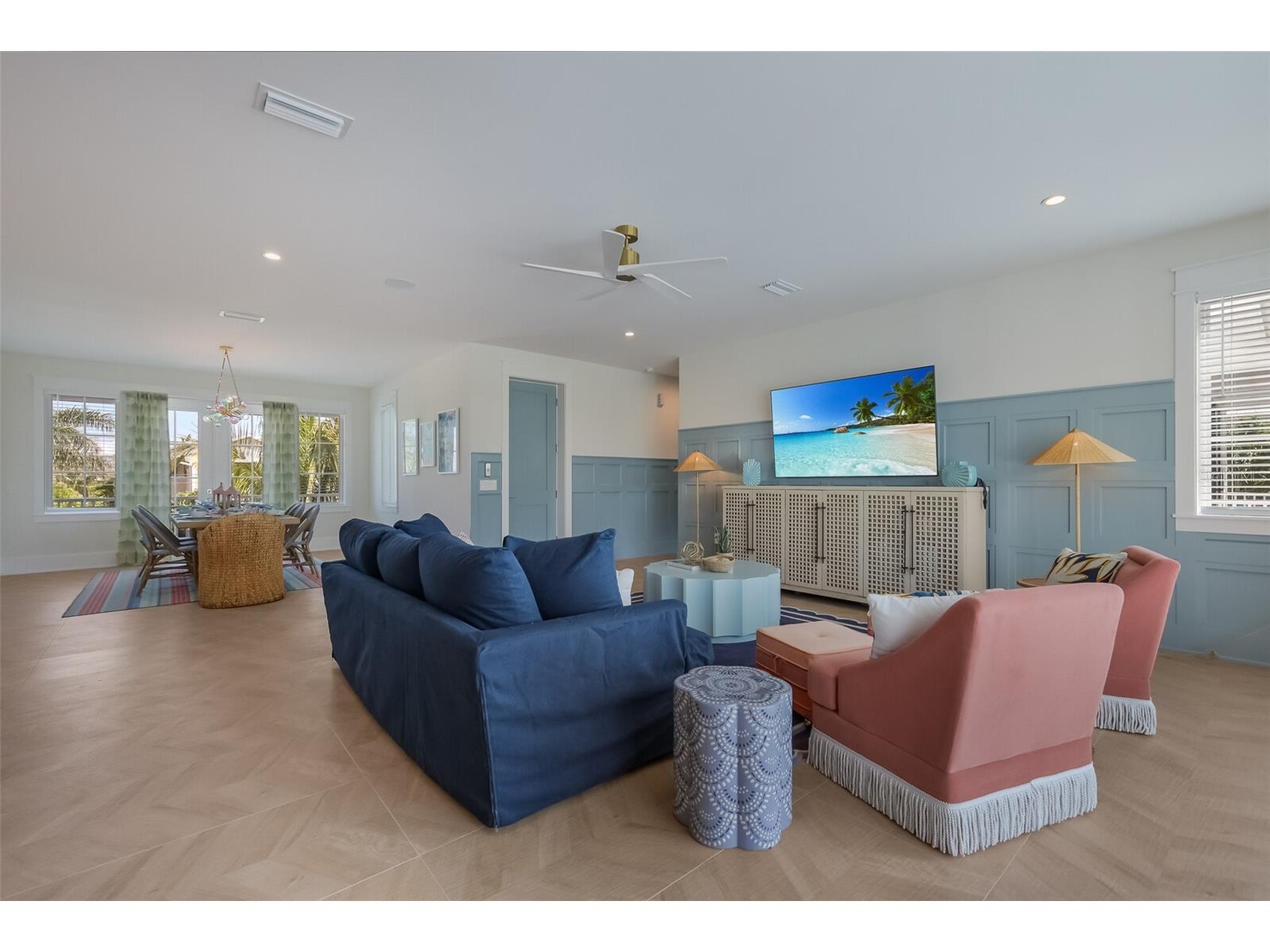 227 S Harbor Drive Holmes Beach FL 34217 A4684262 image15
